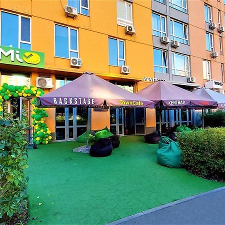 Смарт-Апартаменти На 1 Поверсі Kyiv Exterior photo