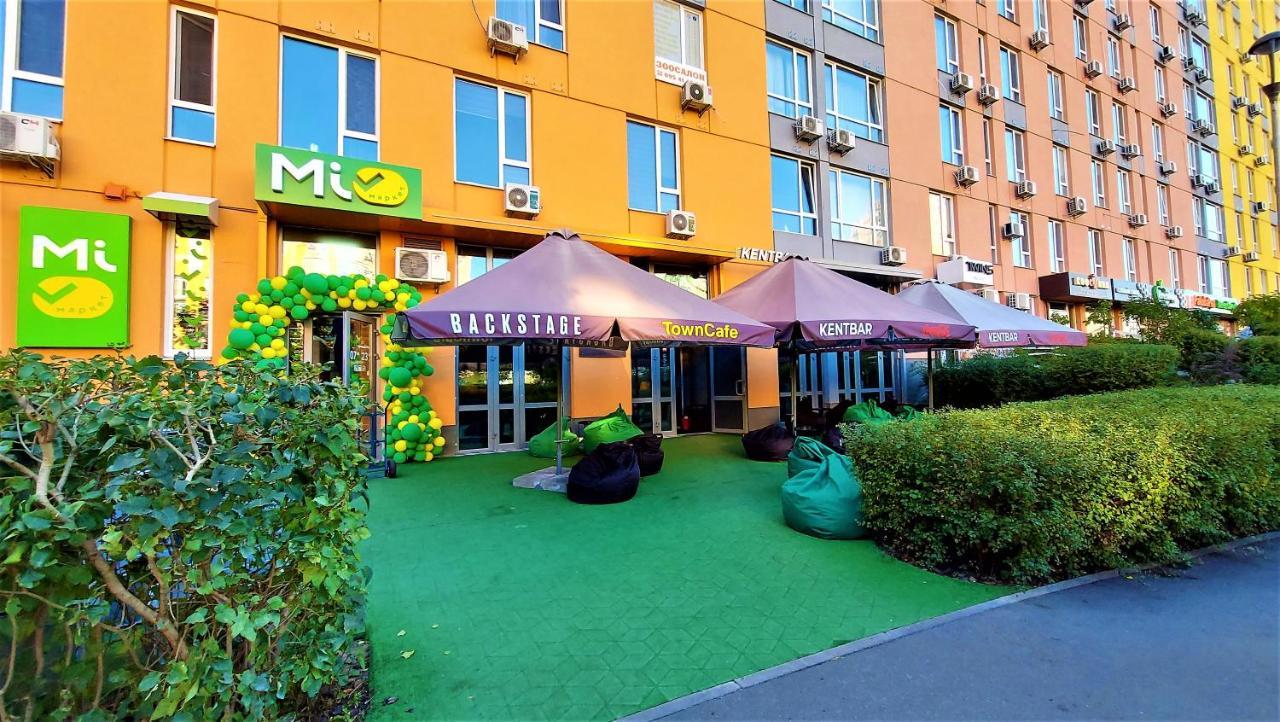 Смарт-Апартаменти На 1 Поверсі Kyiv Exterior photo